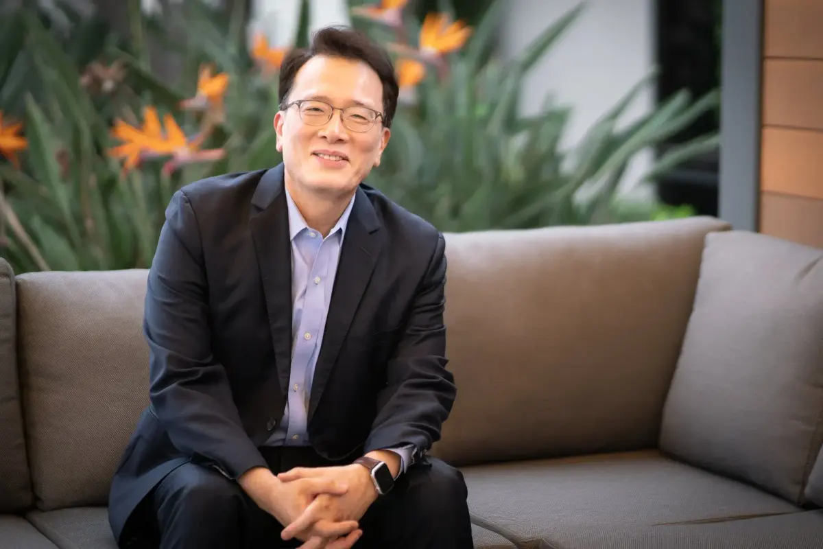 함께 걸어가는 이야기 — 로컬 검토용 제공 이미지